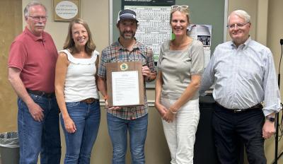 Presentation to Astronaut Scott Poteet